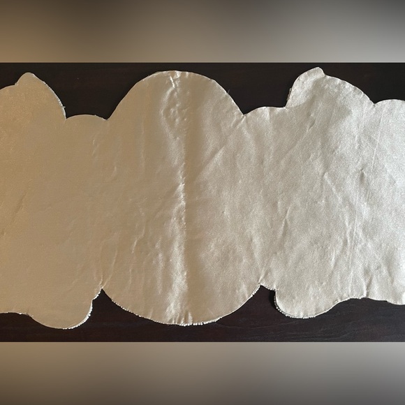 Pier 1 imports beaded Easter table runner - Picture 8 of 11